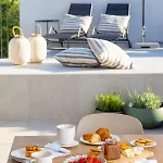 Amari Villa
