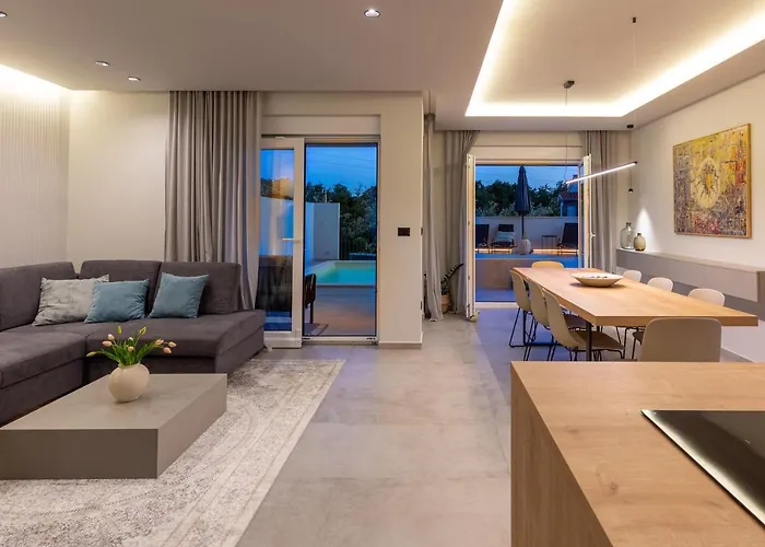 Amari Villa