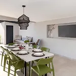 Amari *