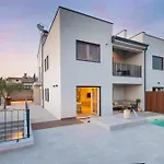 Amari * Nova Vas (Porec)