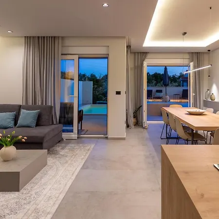 Amari Villa